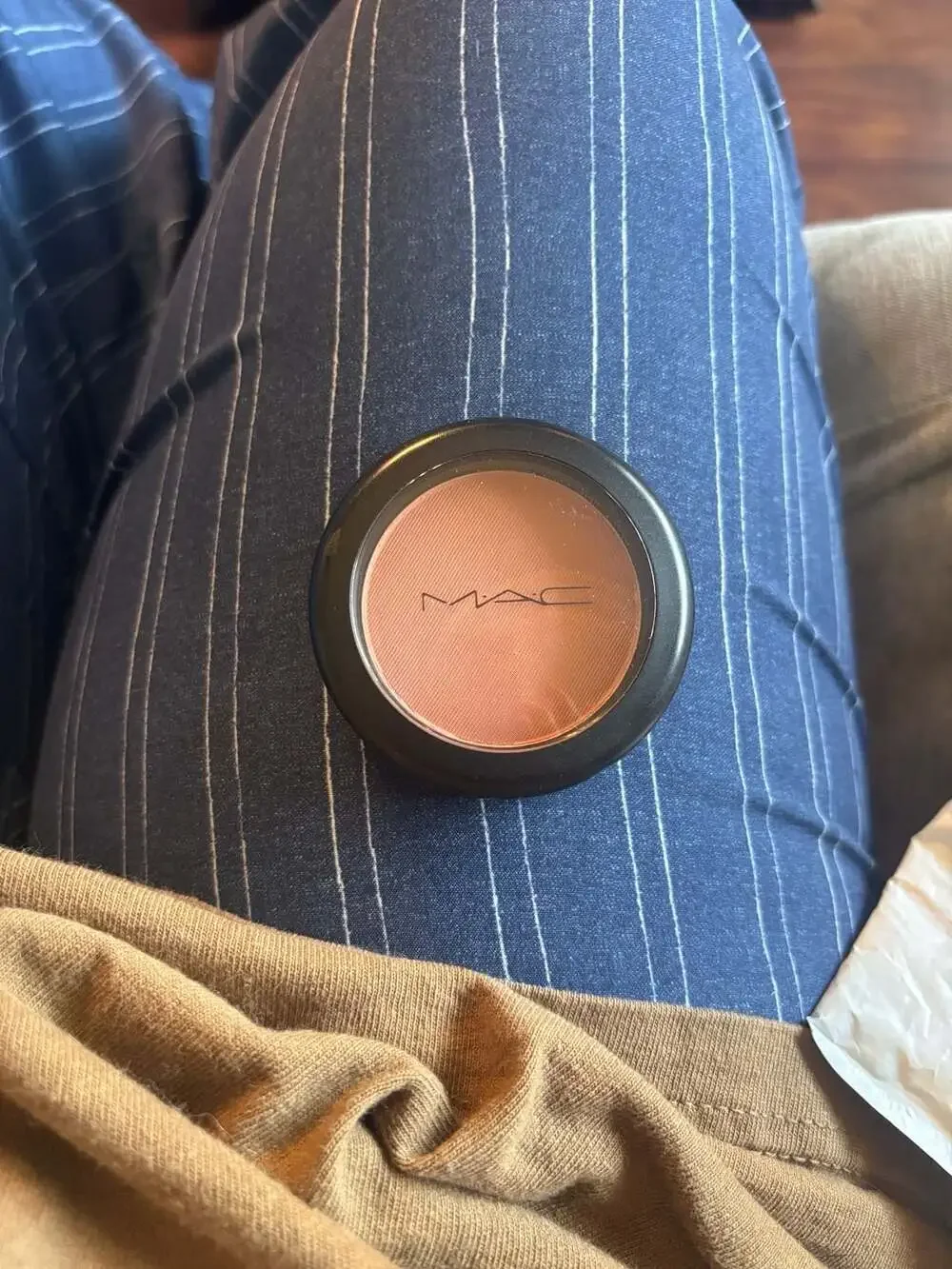 MAC Cosmetics never while