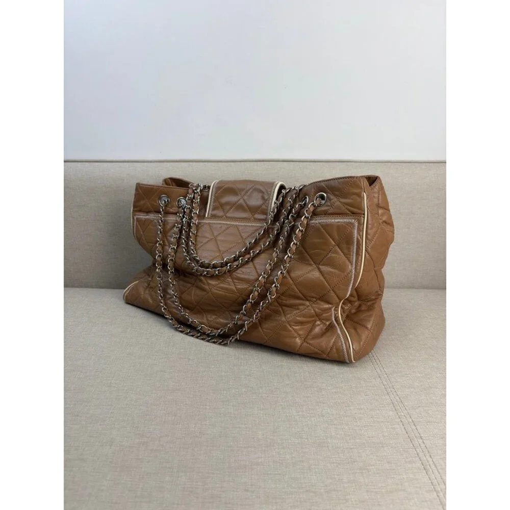 CHANEL 100% authentic
