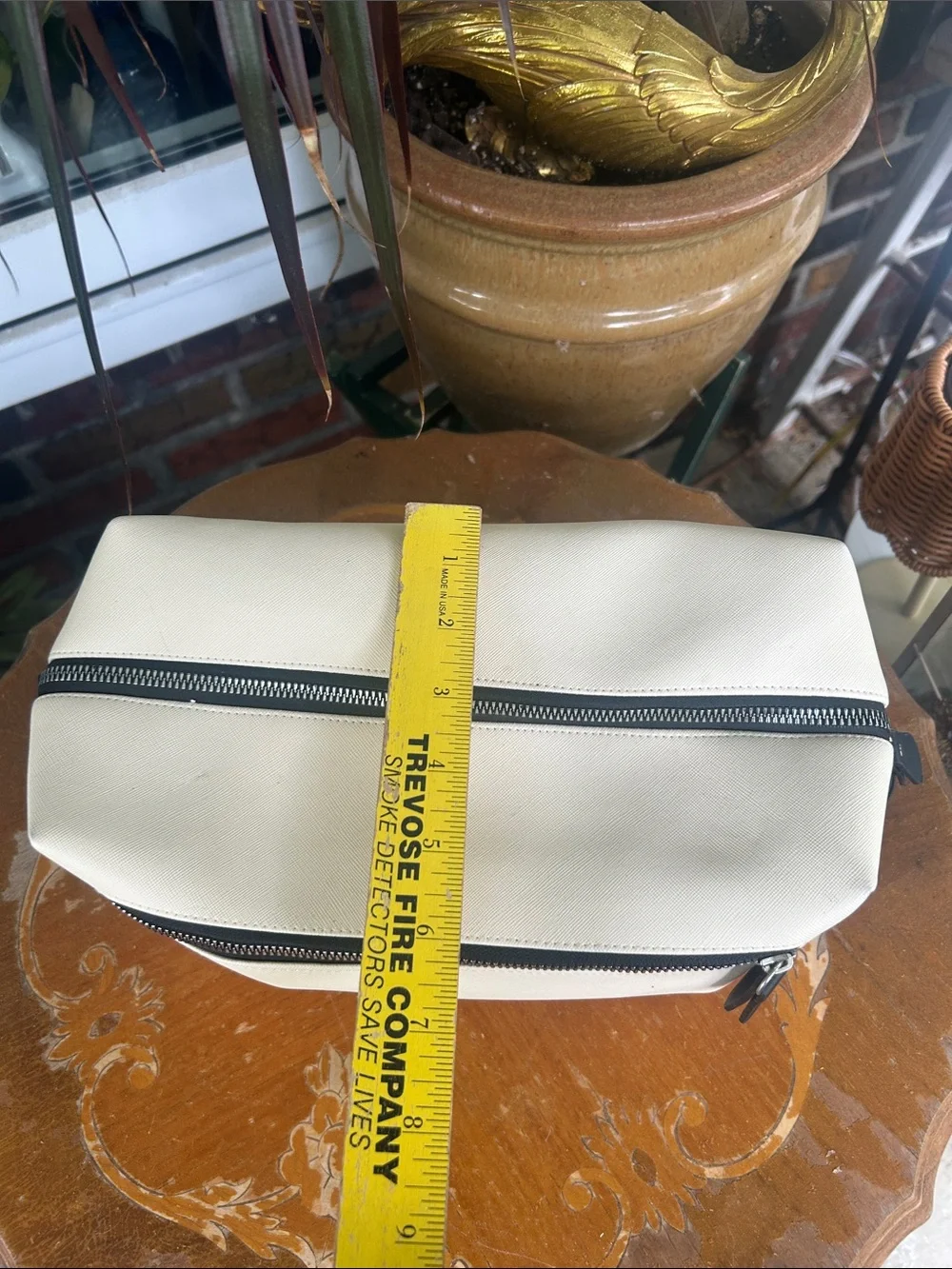 TOILETRIES Bag