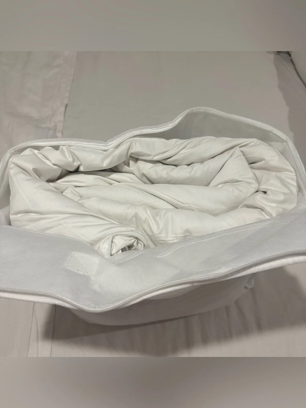New Quince Premium Duck Down Duvet Insert Comforter Full/Queen All Seasons $204