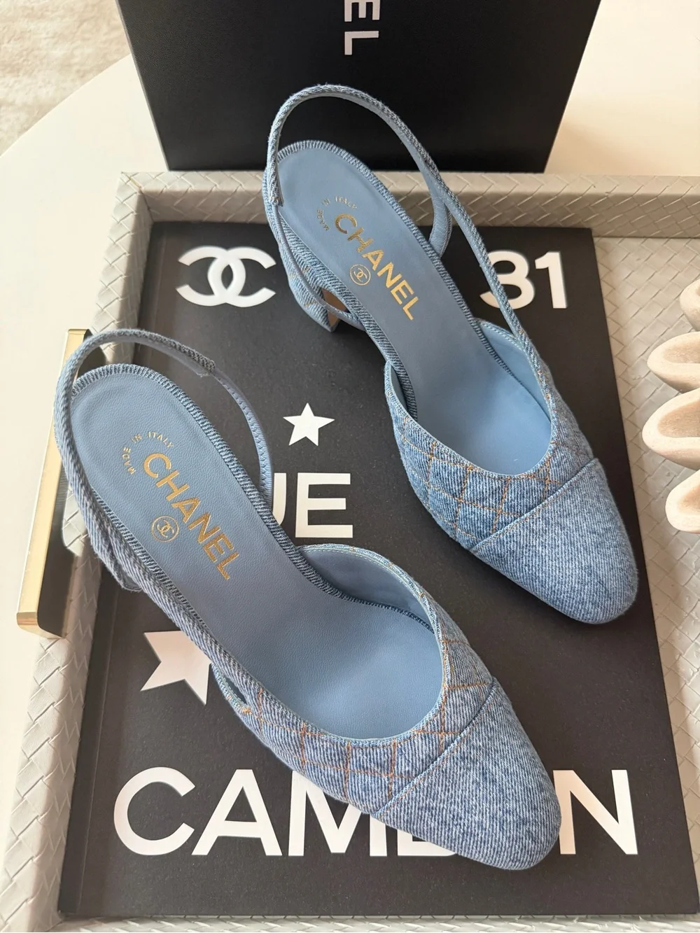 Chanel 26B CC Logo Light Blue Quilted Denim Jean Slingback Pumps Chunky Heel 38