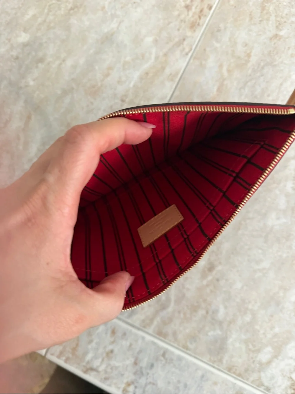 Louis Vuitton classic louis