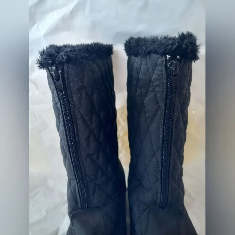 Weatherproof women quilted