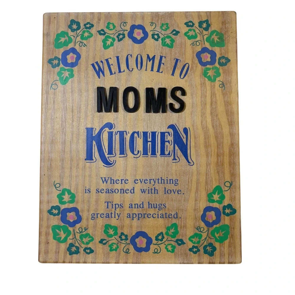 Welcome to Moms Kitchen Wood Sign Wall Decor Rustic Quote Cottagecore‎