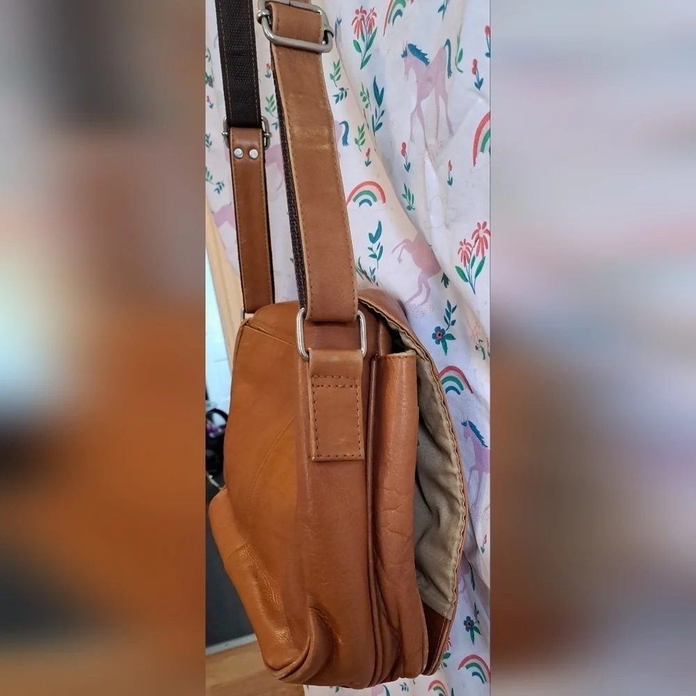 Piel interior pockets tone
