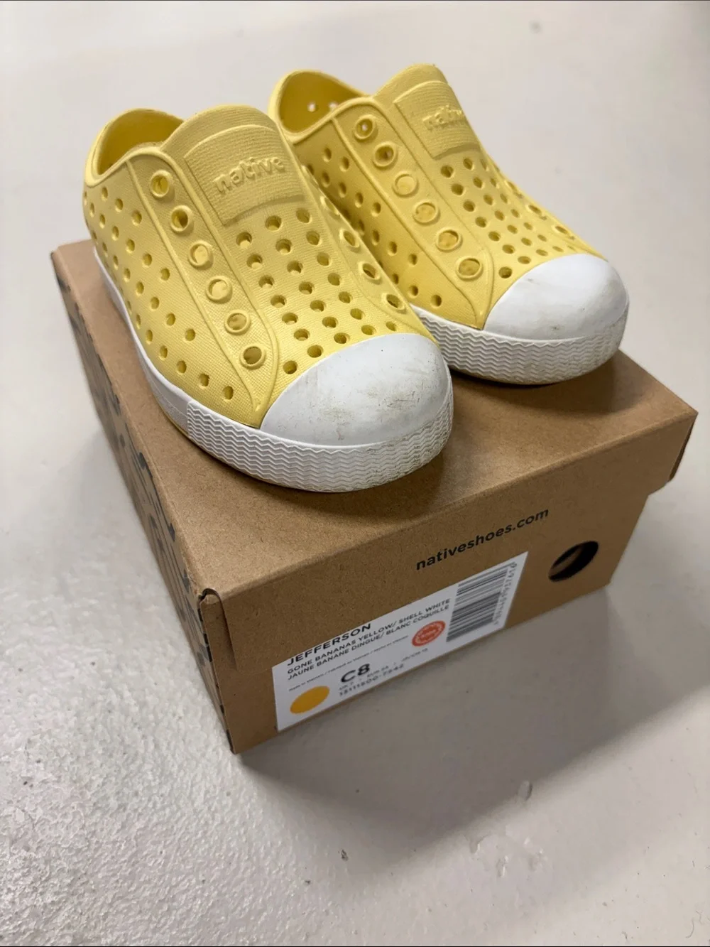 Native Kids Jefferson Slip-On Water Shoes BananasYellow / White Toe Toddler 8
