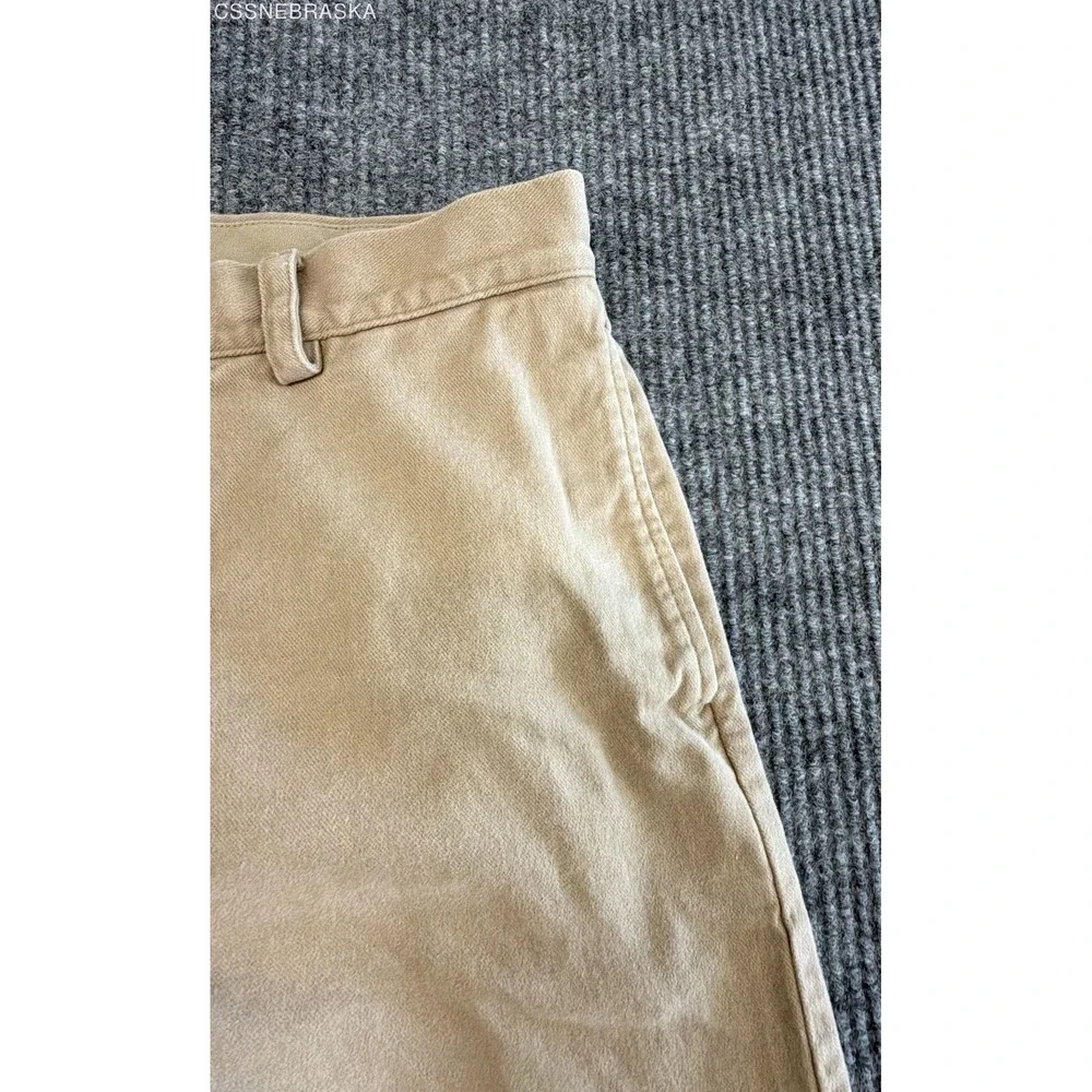 Banana Republic fabric tan fly