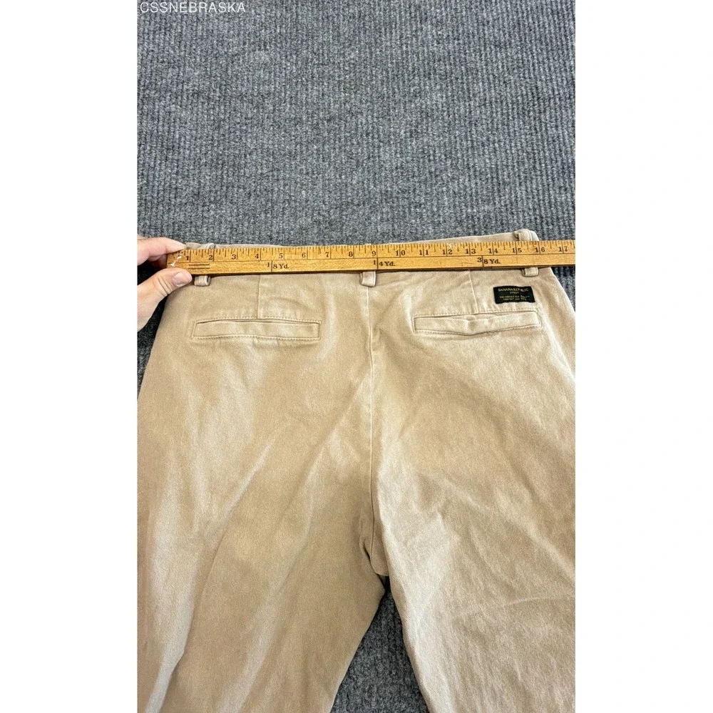 Banana Republic mobility welt