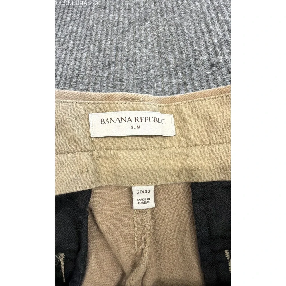 Banana Republic front blend