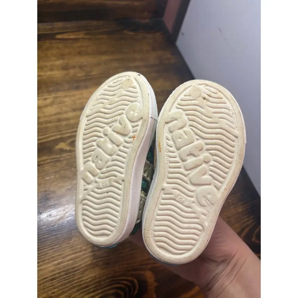 Native‎ Slip On Shoes Size C6
