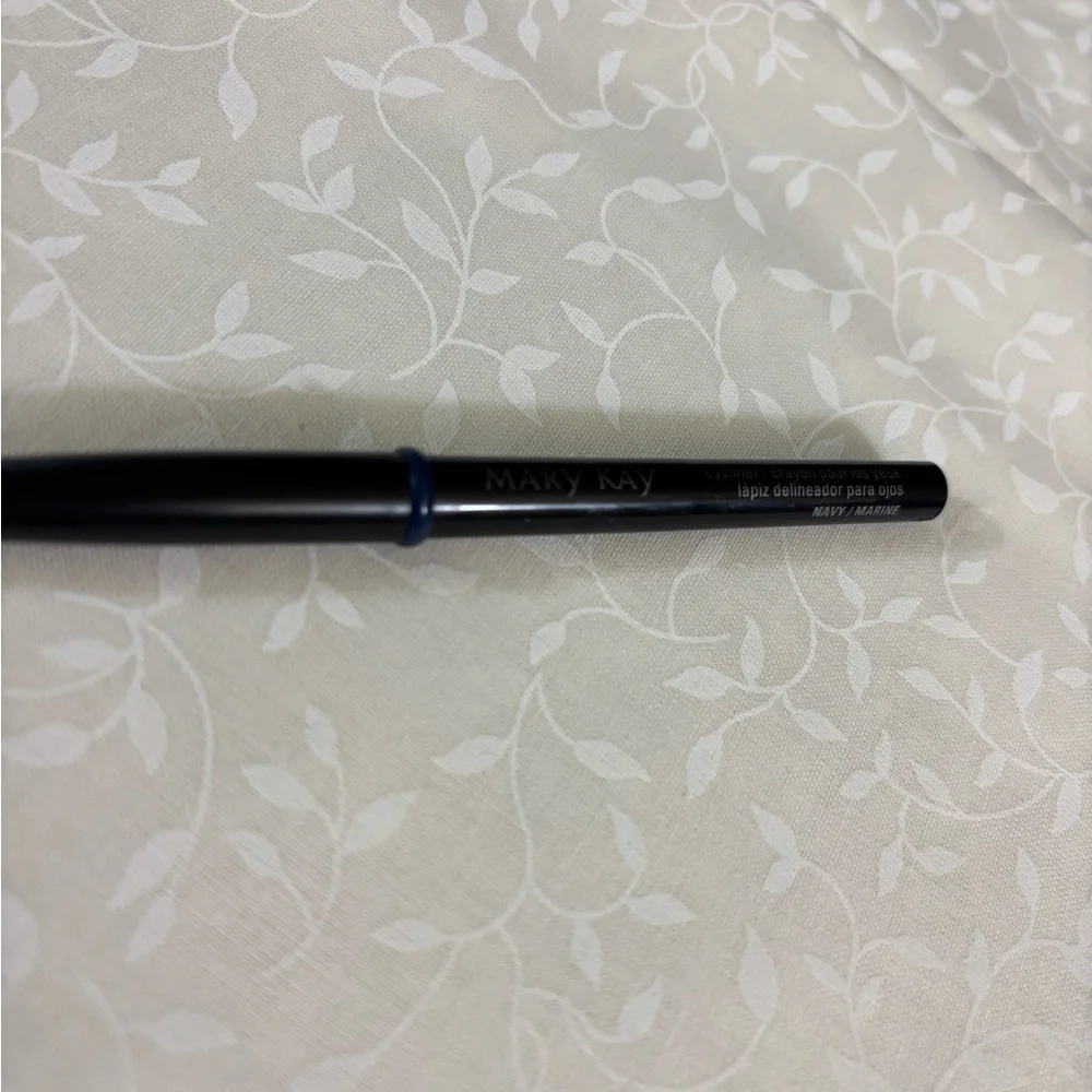 Mary Kay effortless glide