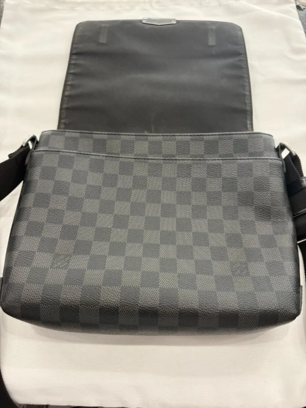 Louis Vuitton louis vuitton