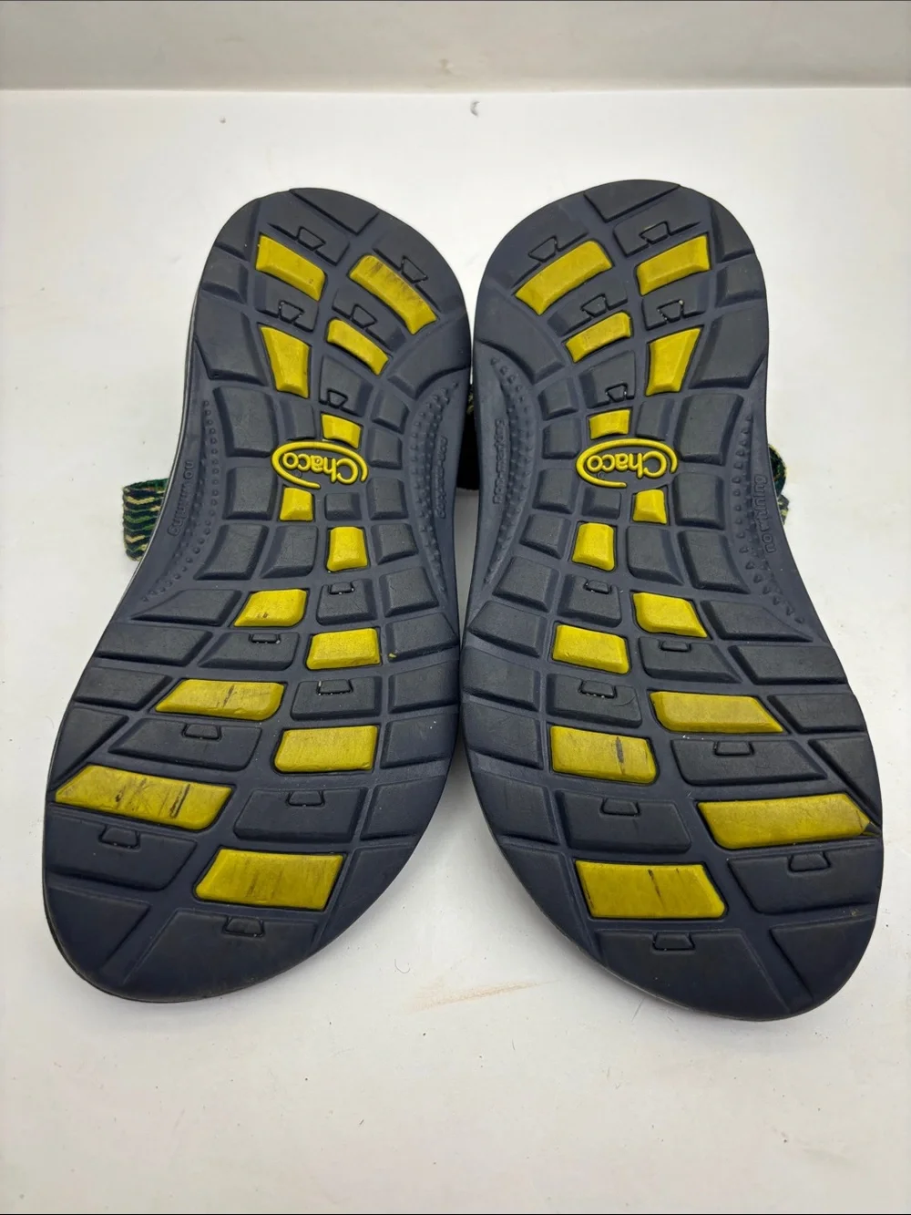 Chaco sandals size 13 for little girl, box 47