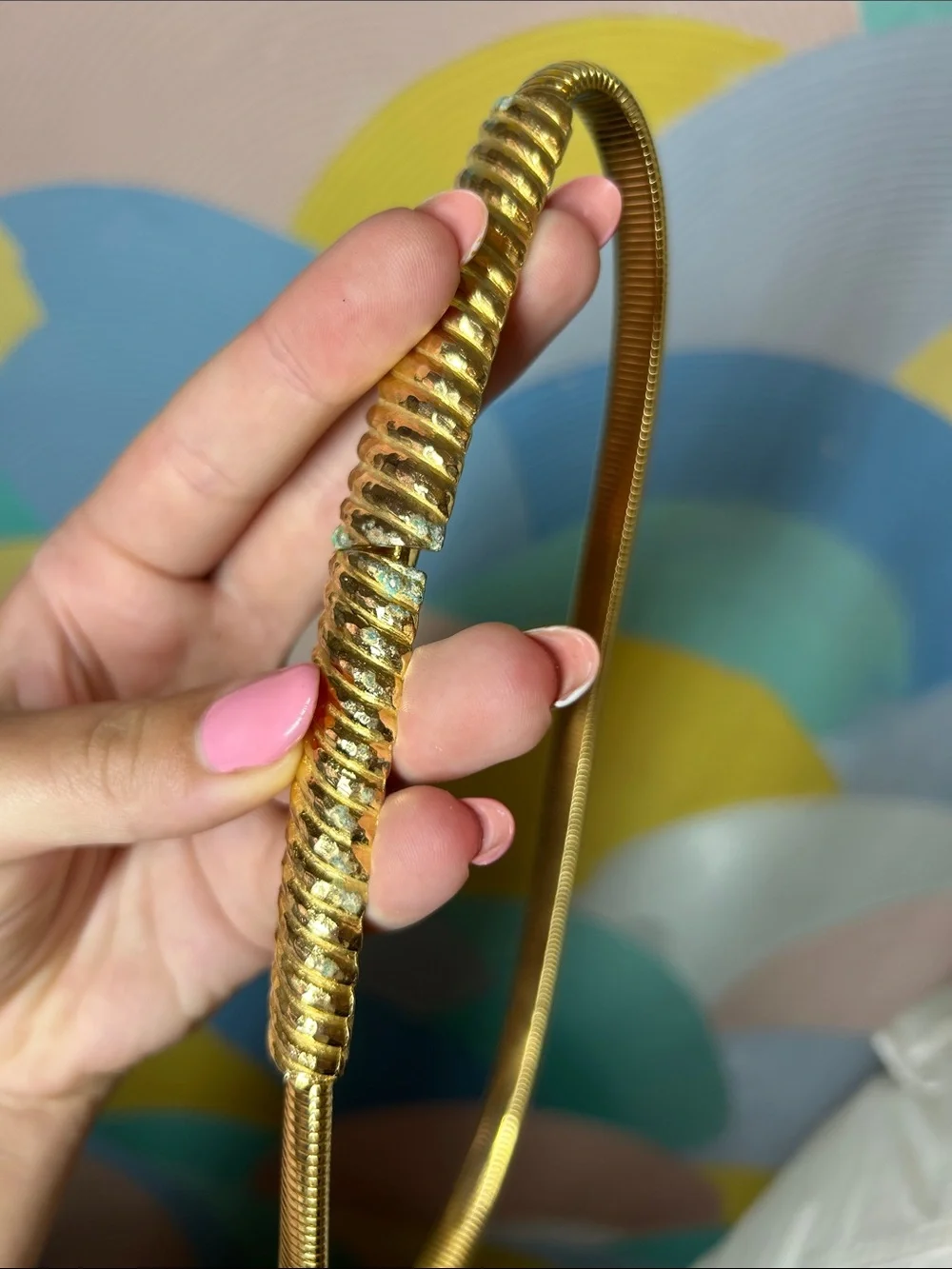 N/A chic gold