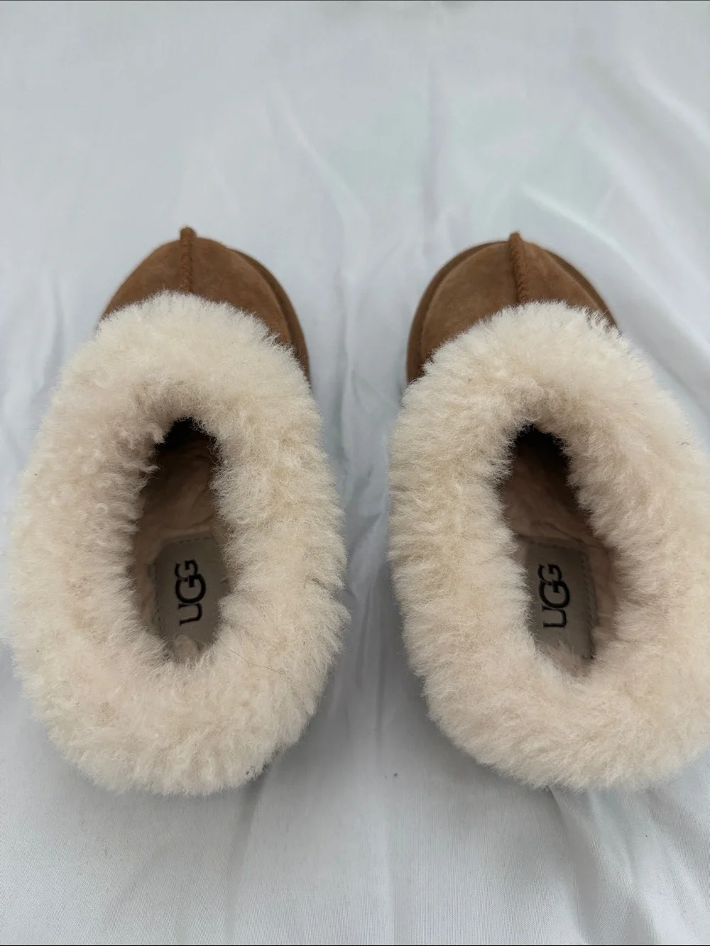 UGG soft chestnut