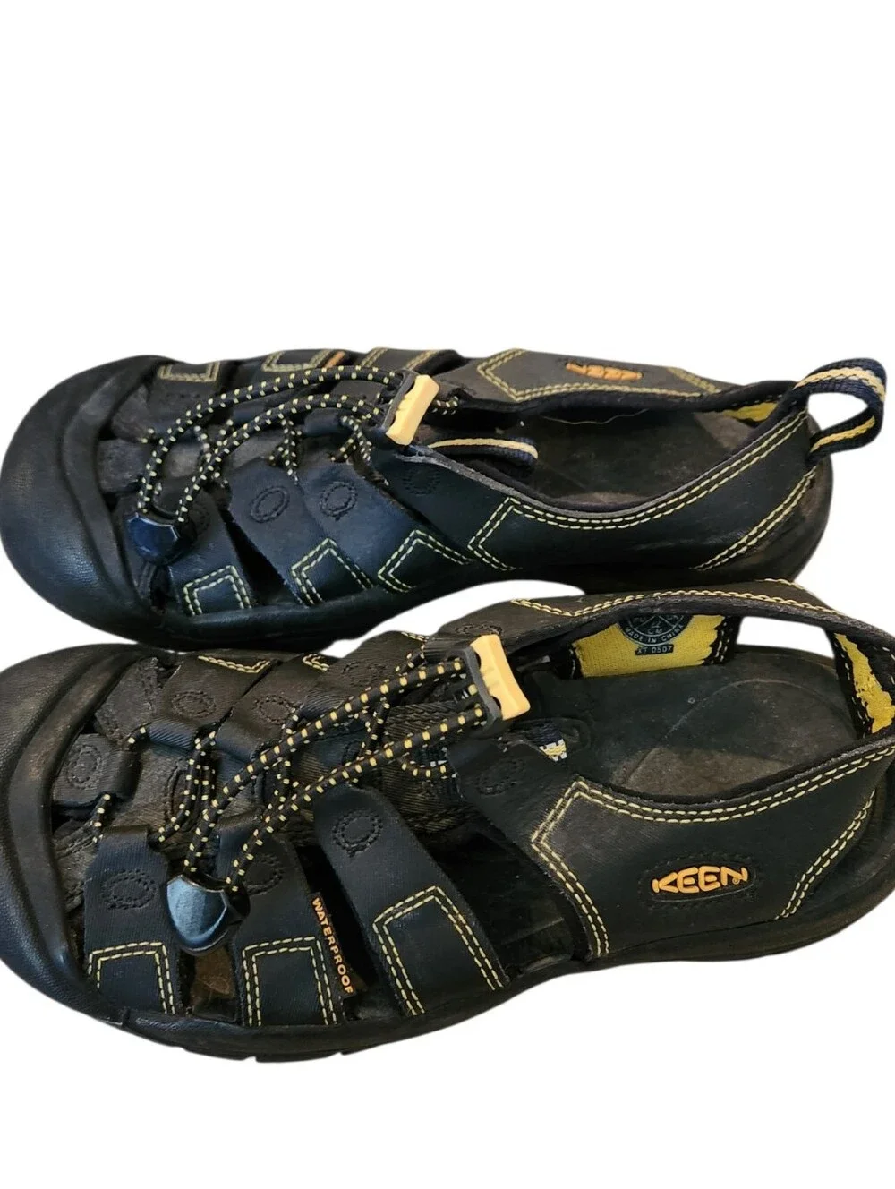 Keen Kids Newport H2 Waterproof Sport Sandal Black/Keen Yellow Size 4 Durable