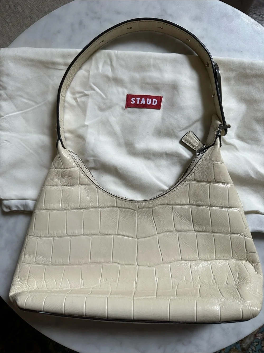 STAUD sleek croc