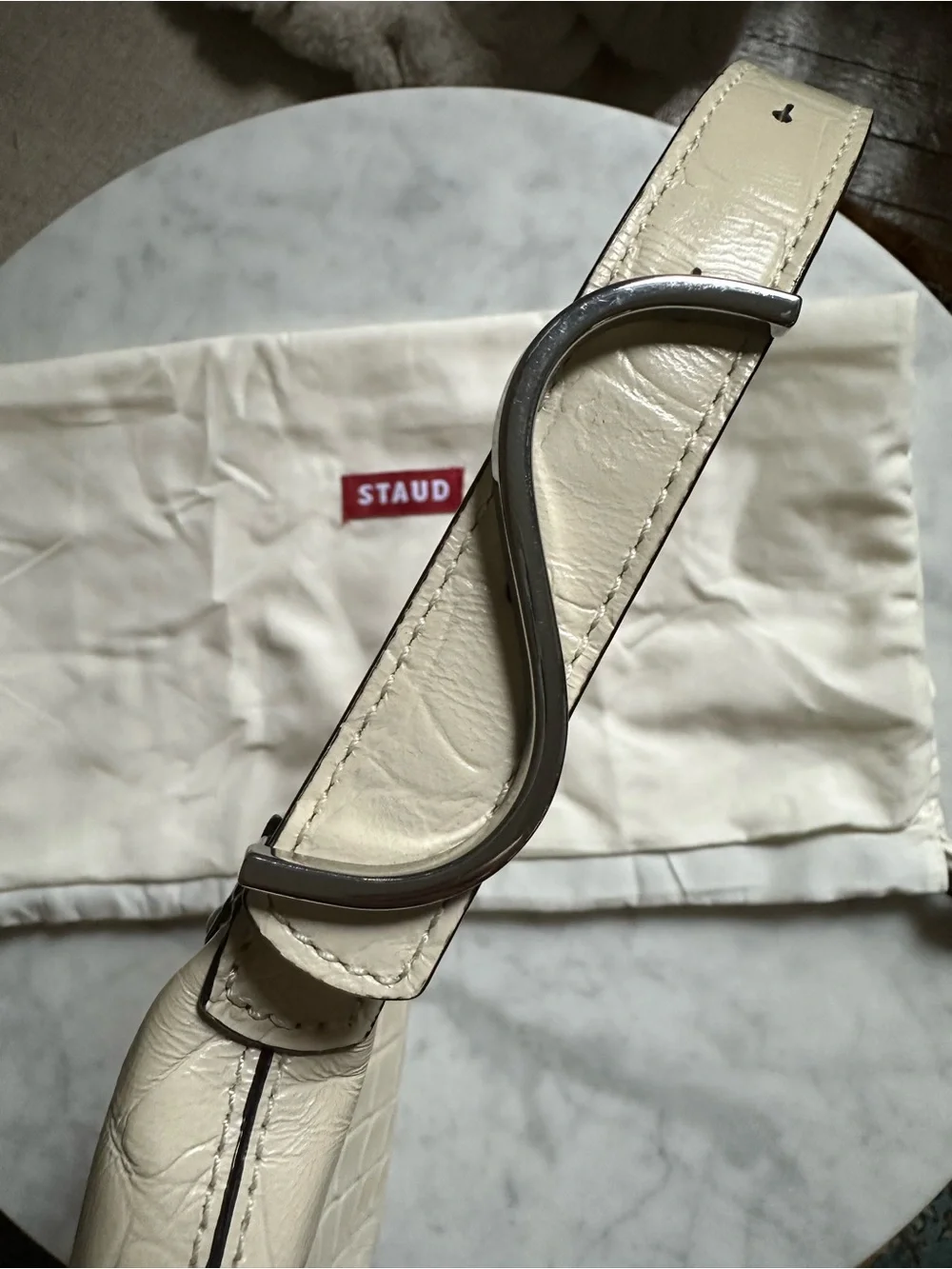 STAUD sleek croc
