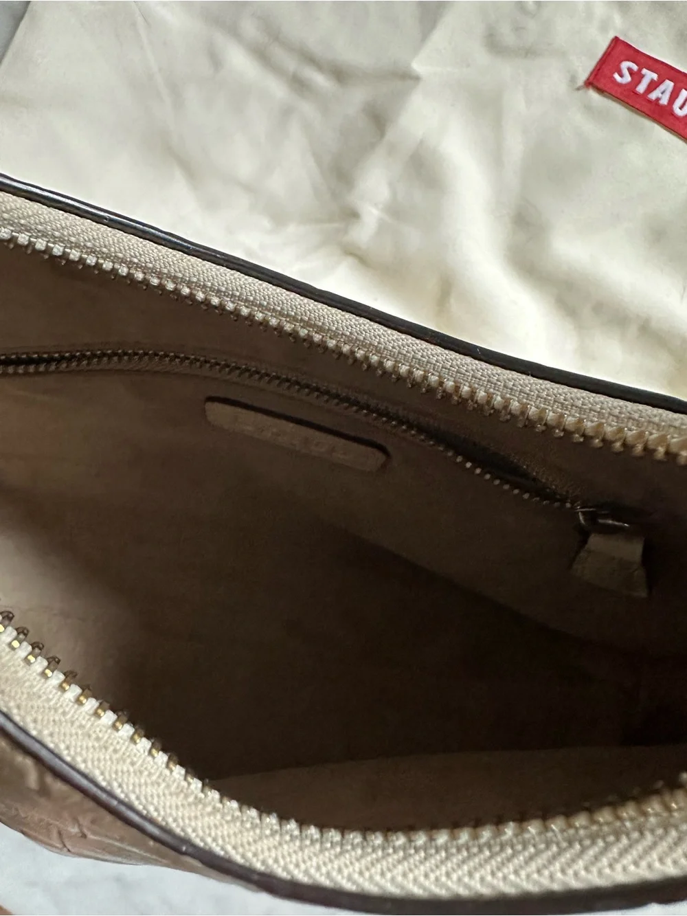STAUD sleek croc