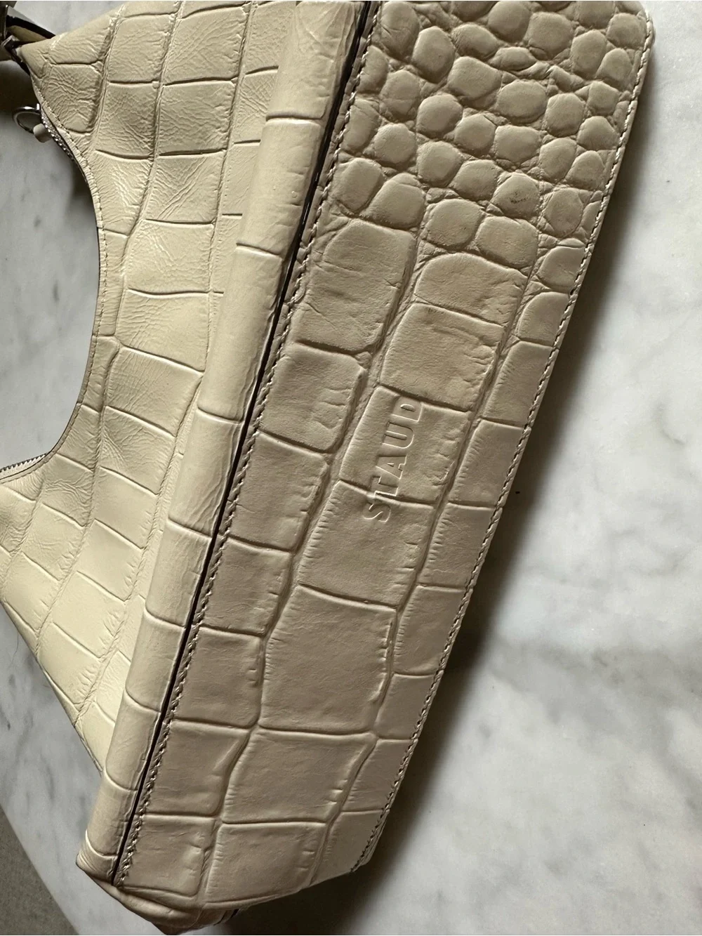 STAUD sleek croc