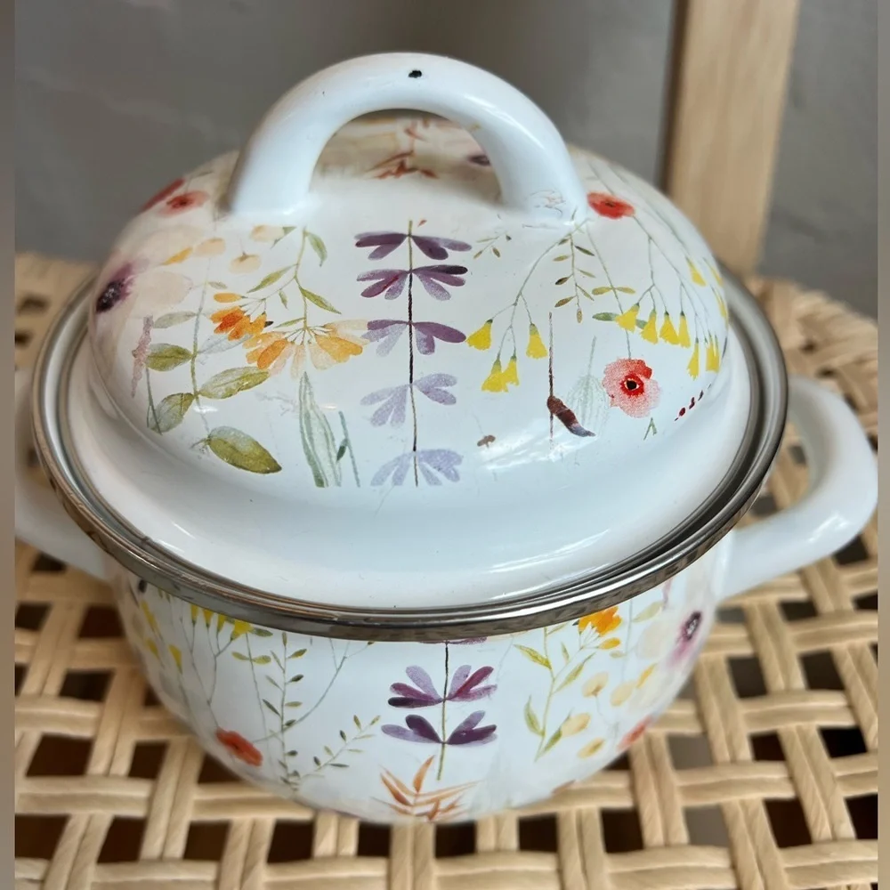 Set of 2 Crofton Enamel Floral Mini Pots – 1 Qt Each, Vintage-Inspired Aldi