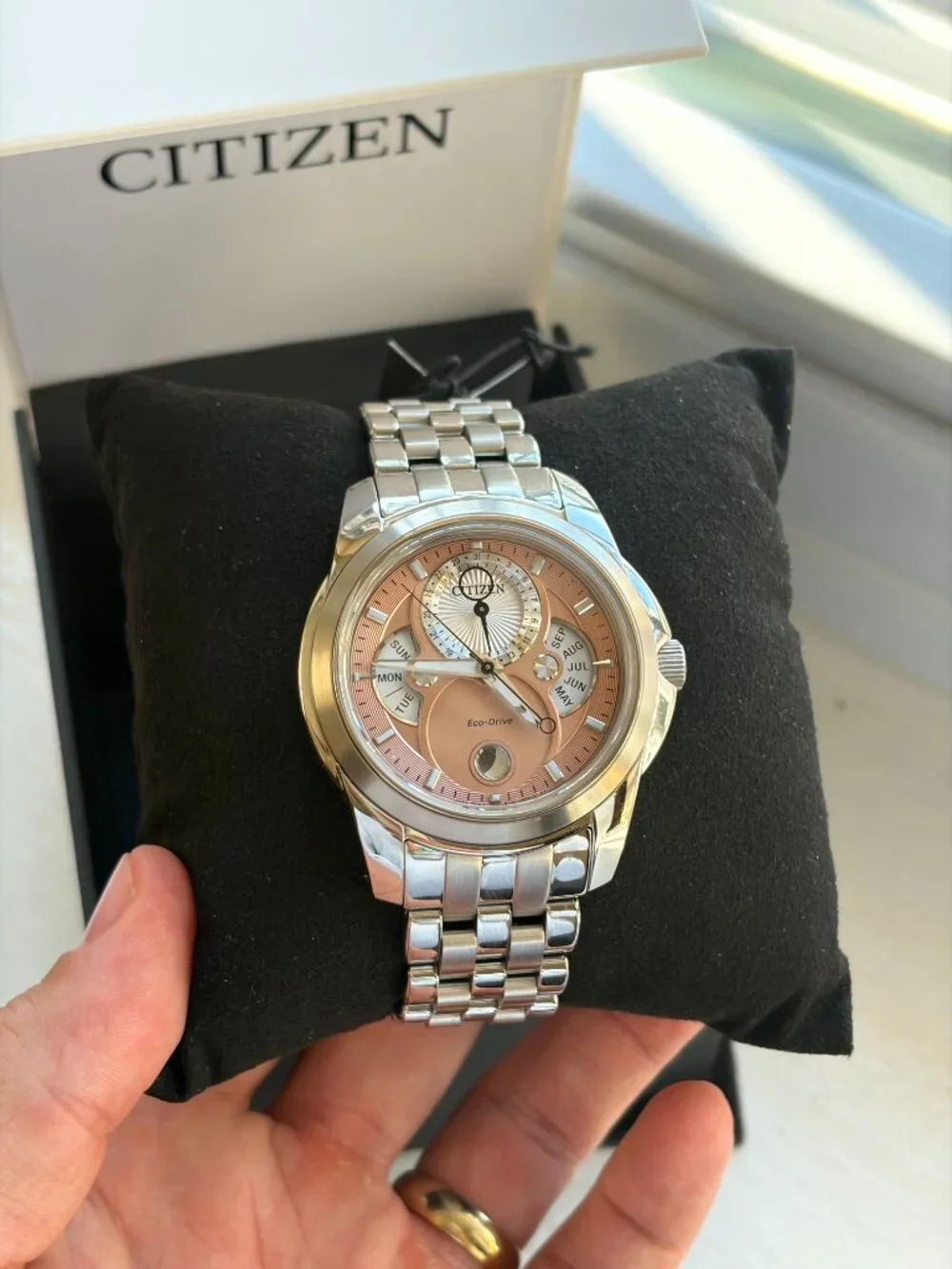 New Citizen Eco-Drive Calendrier Moonphase Day Date Month Men's Watch BU0080-52X