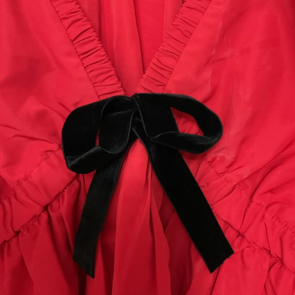 LOFT sleeve decorative puff