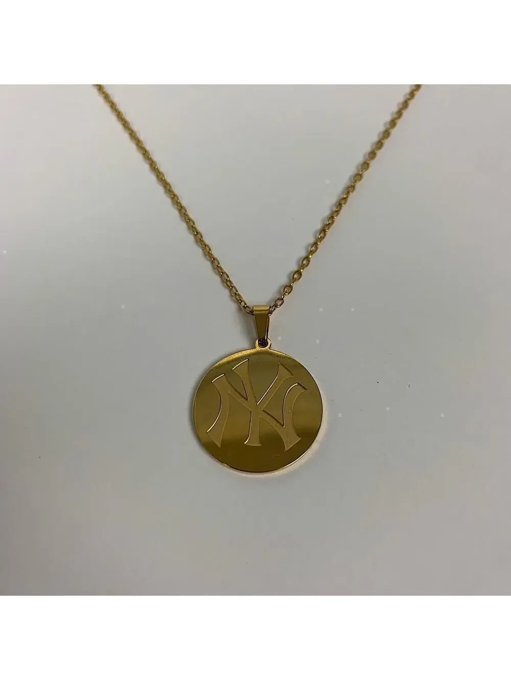 N/A #gold #y2k