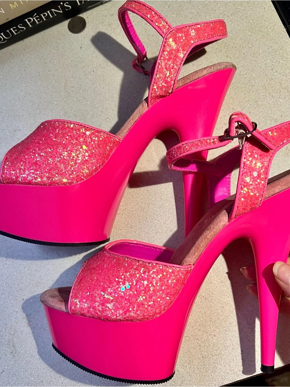 Pleaser Delight Dancer Stage Stripper Heels neon pink gold glitter 6” spike 7