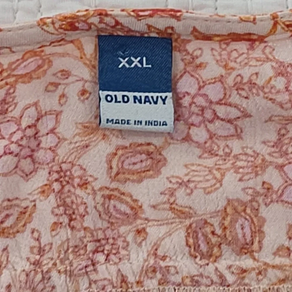 Old Navy brighten your
