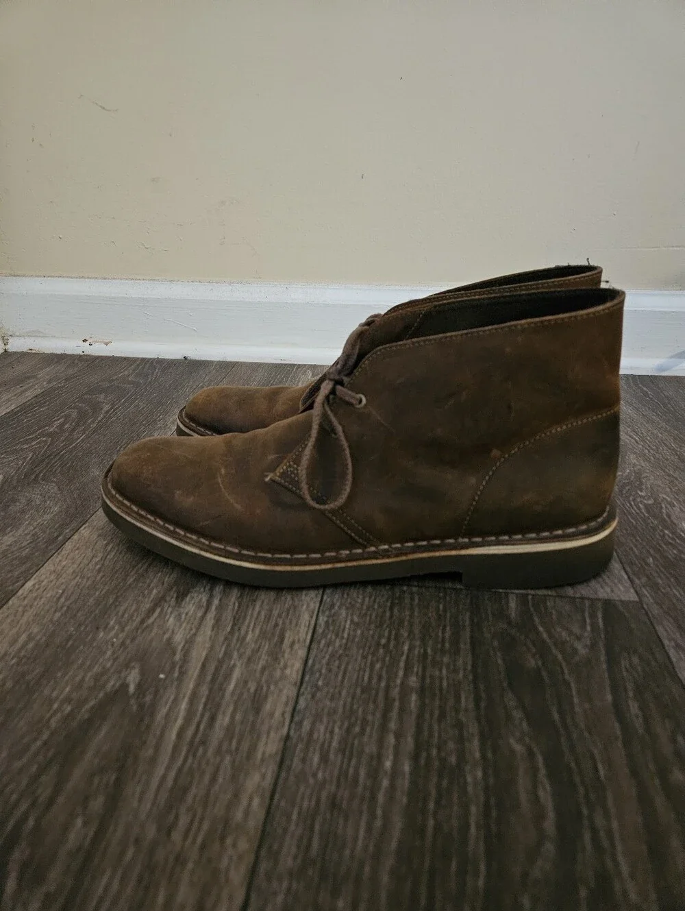 Clarks chukka boots