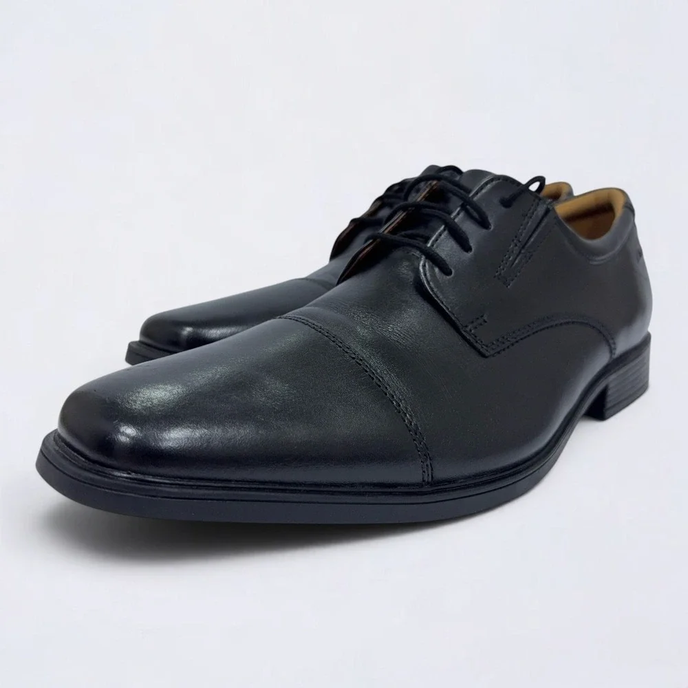 Clarks collection leather