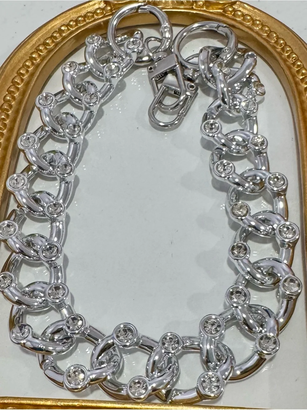 unbranded polished silver