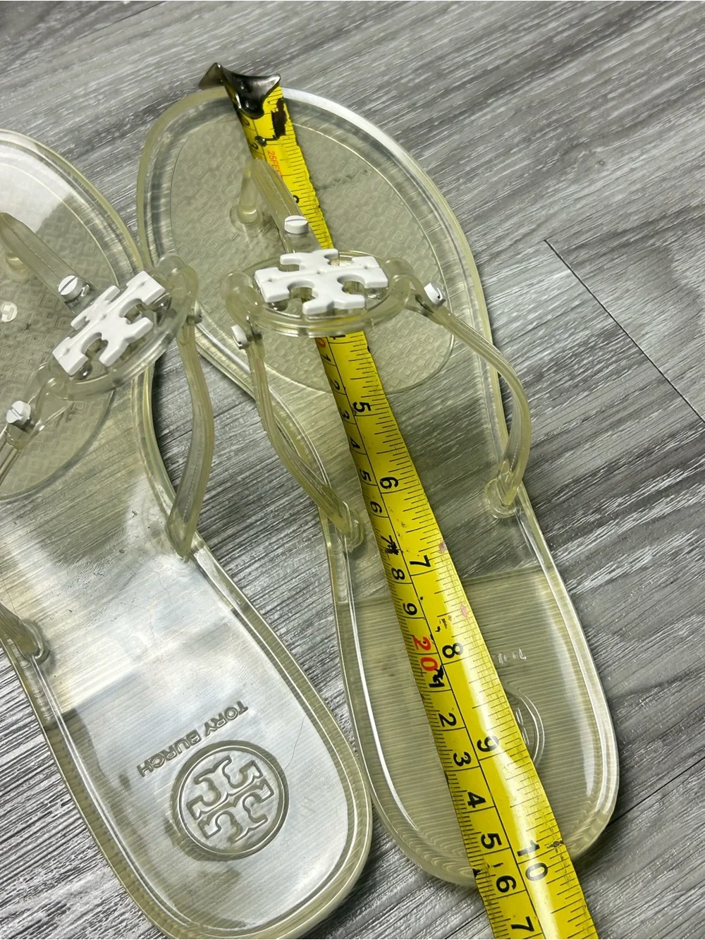 Tory Burch welcome selling
