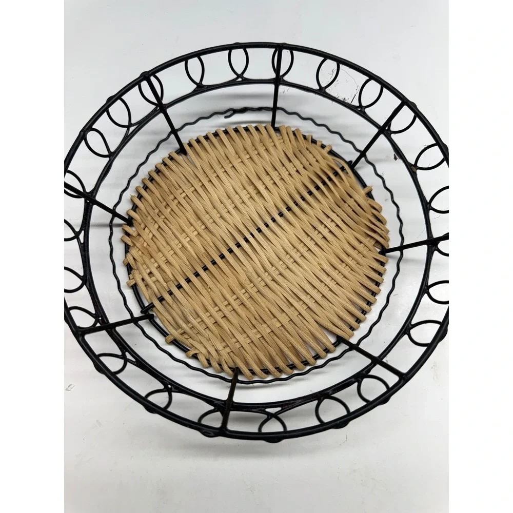The Unbranded Brand round metal