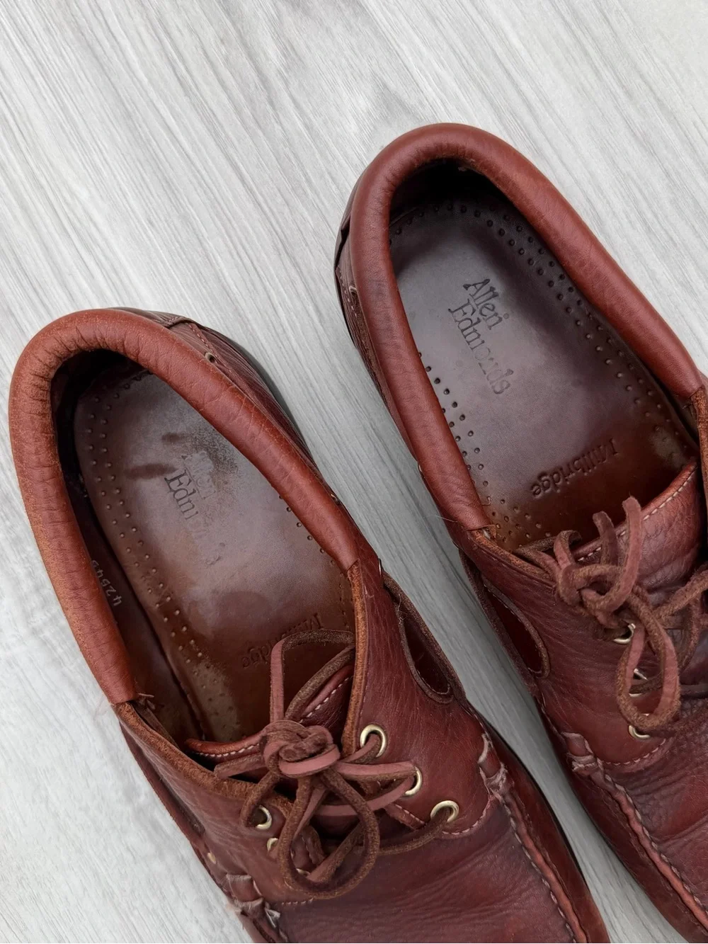 Allen Edmonds visible lace