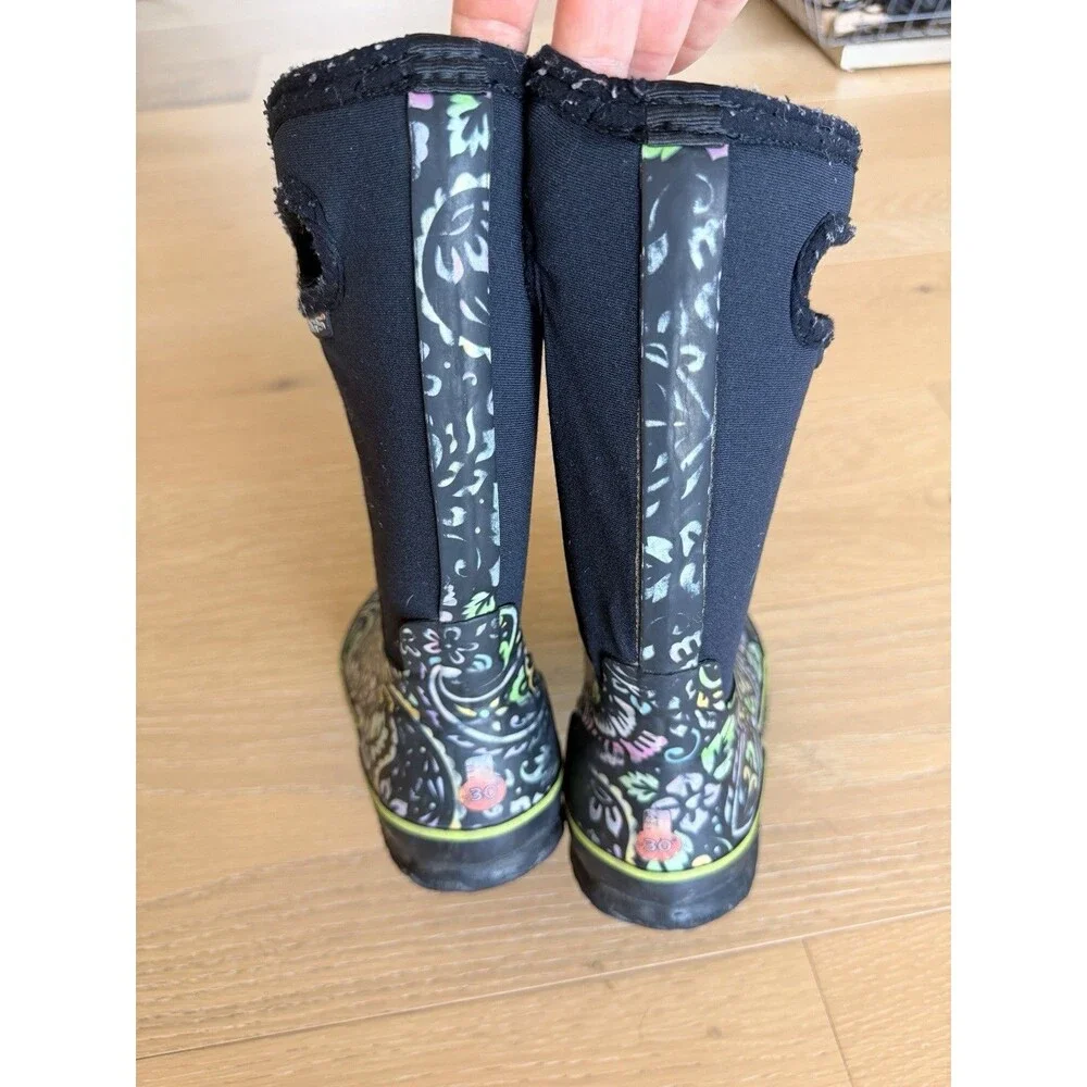 Bogs youth size