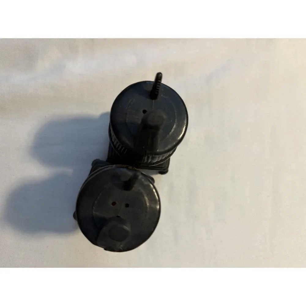 The Unbranded Brand salt pepper