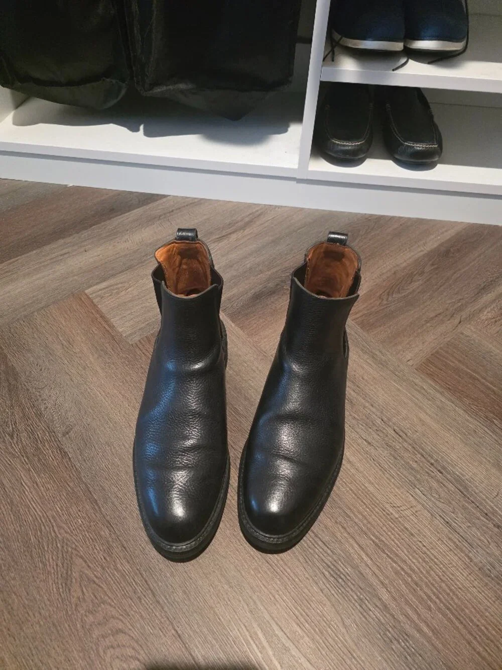 Allen Edmonds Chelsea Boots