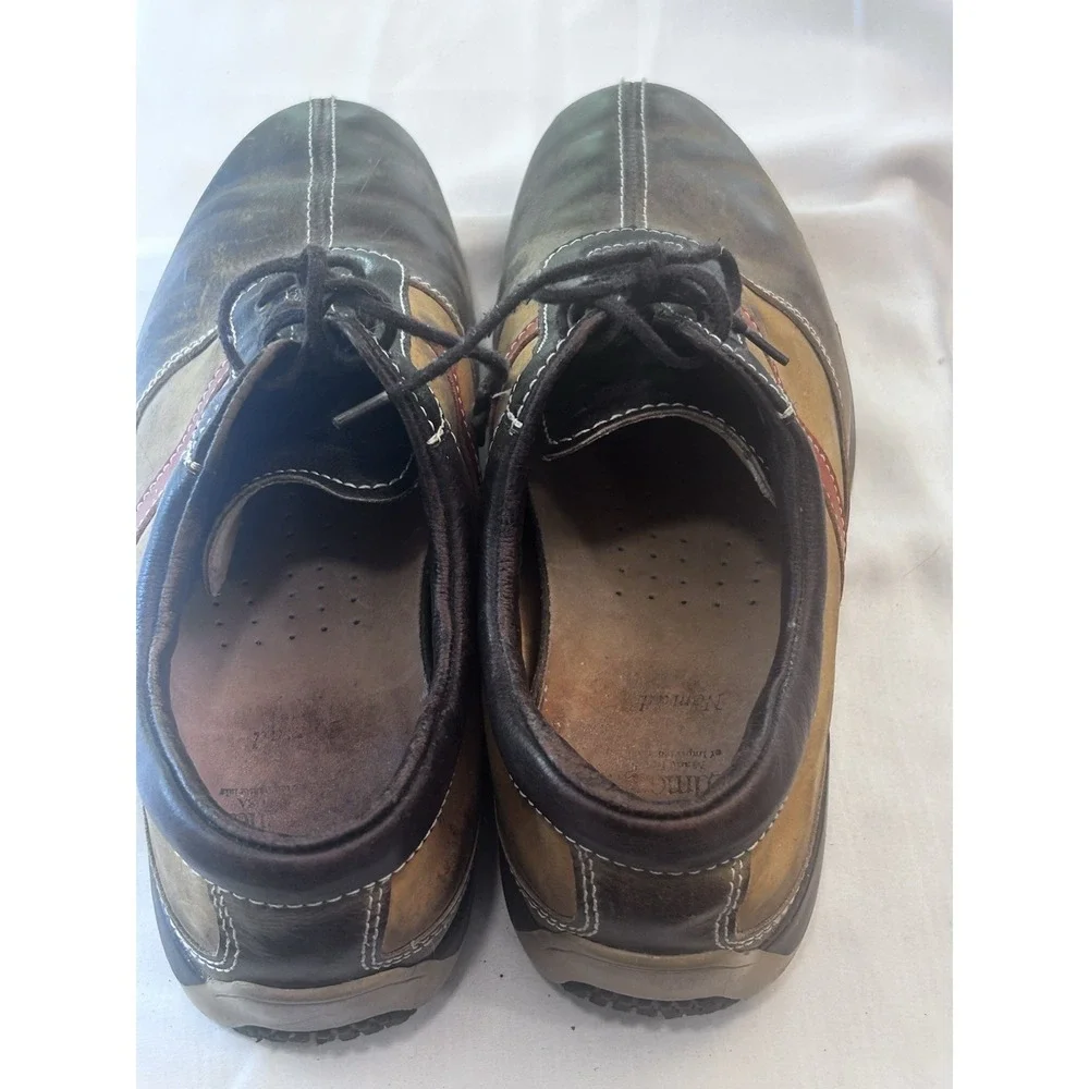 Allen Edmonds see photos