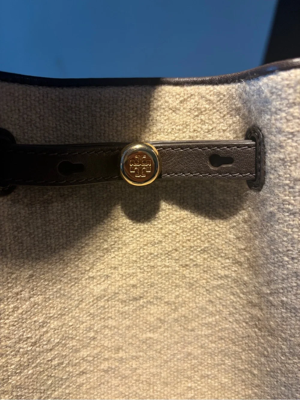 Tory Burch structured cream