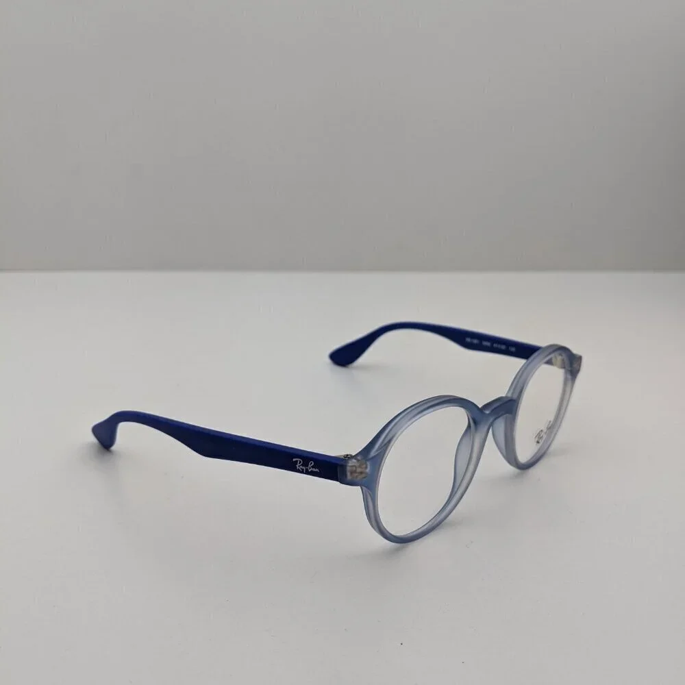Ray-Ban 10 excellent