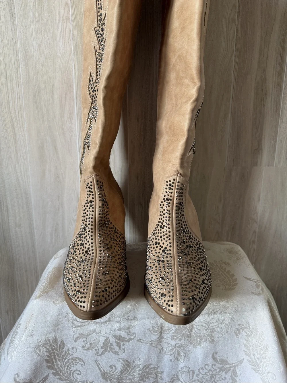 Bling rhinestone cowgirl boots