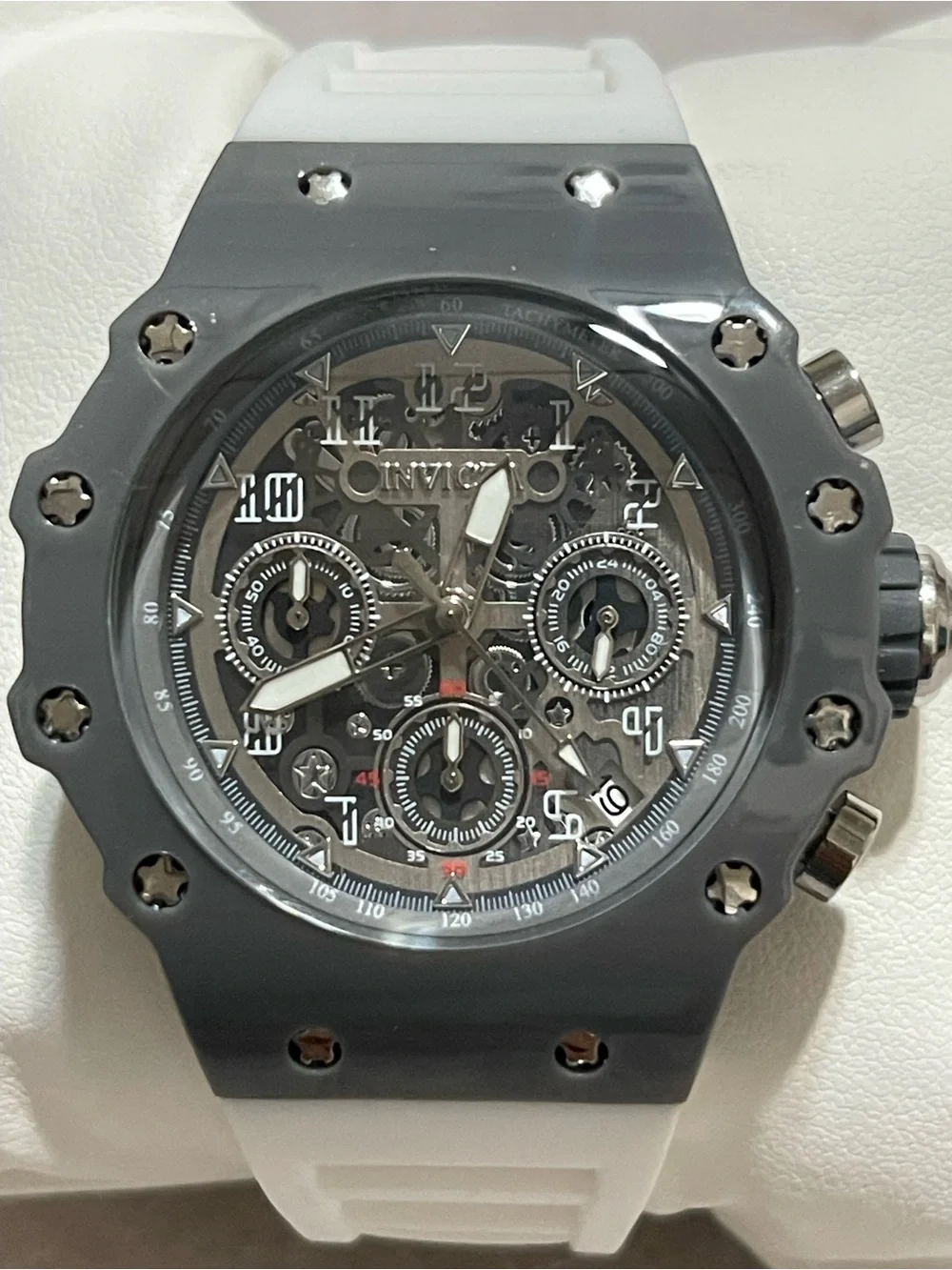 Invicta dial up this