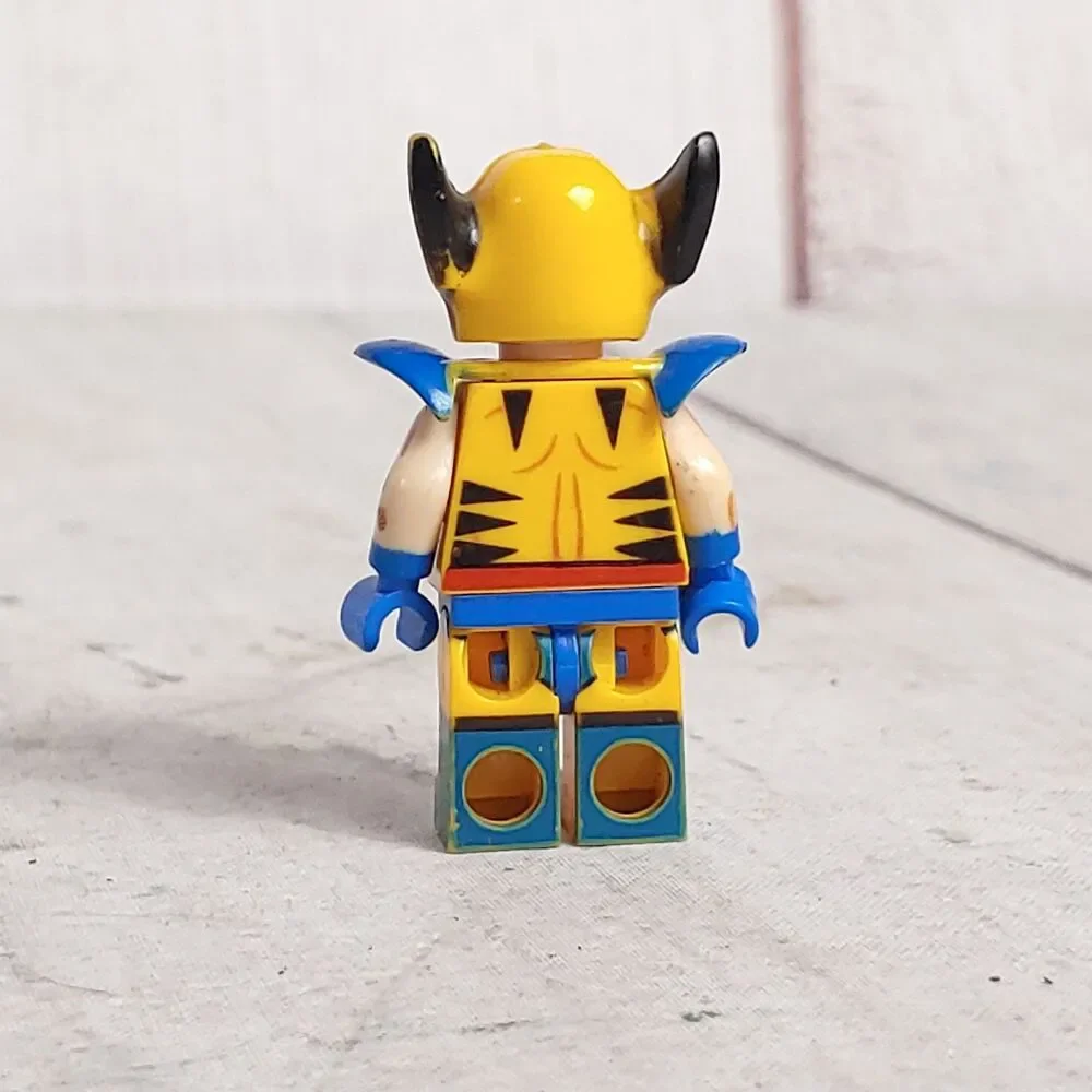 LEGO Marvel Series 2 Custom Wolverine - Collectible Minifigure 71039 - USED