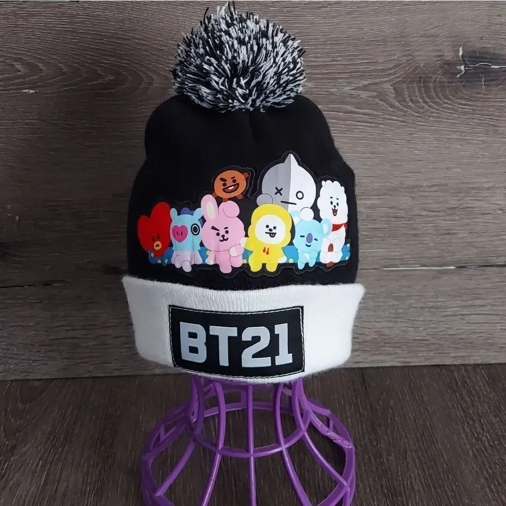 BT21 Black and White Pom Beanie