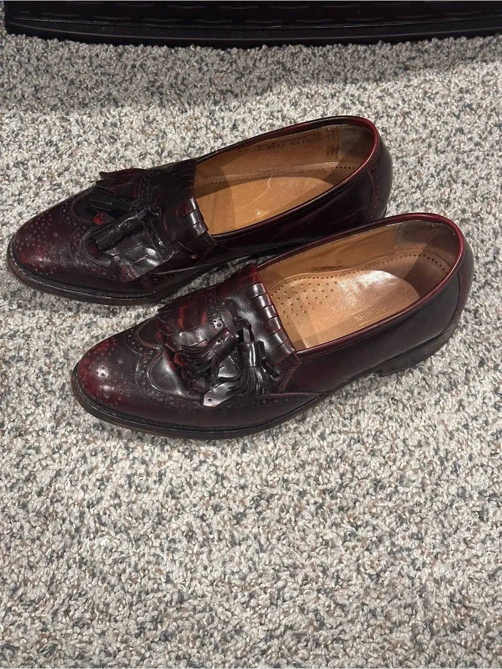 Johnston & Murphy Men's Burgundy Tassel Loafers