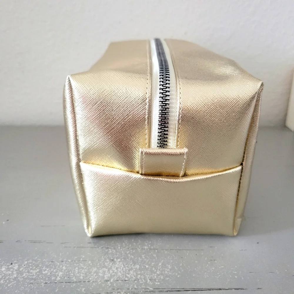 Rae Dunn nwt rae