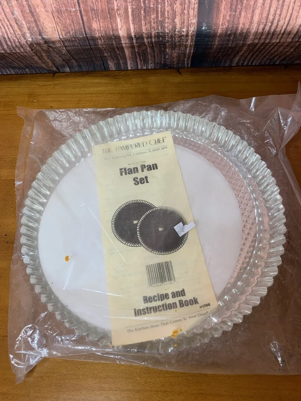 The Pampered Chef Flan Pan Set‎ Round w/ Insert Press
