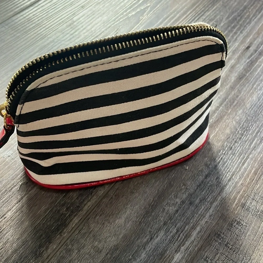 Sephora two zip